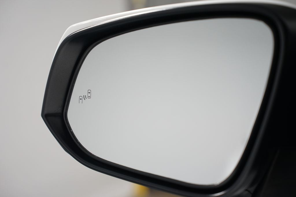 Thumbnail: 2023 Toyota Tacoma - 26