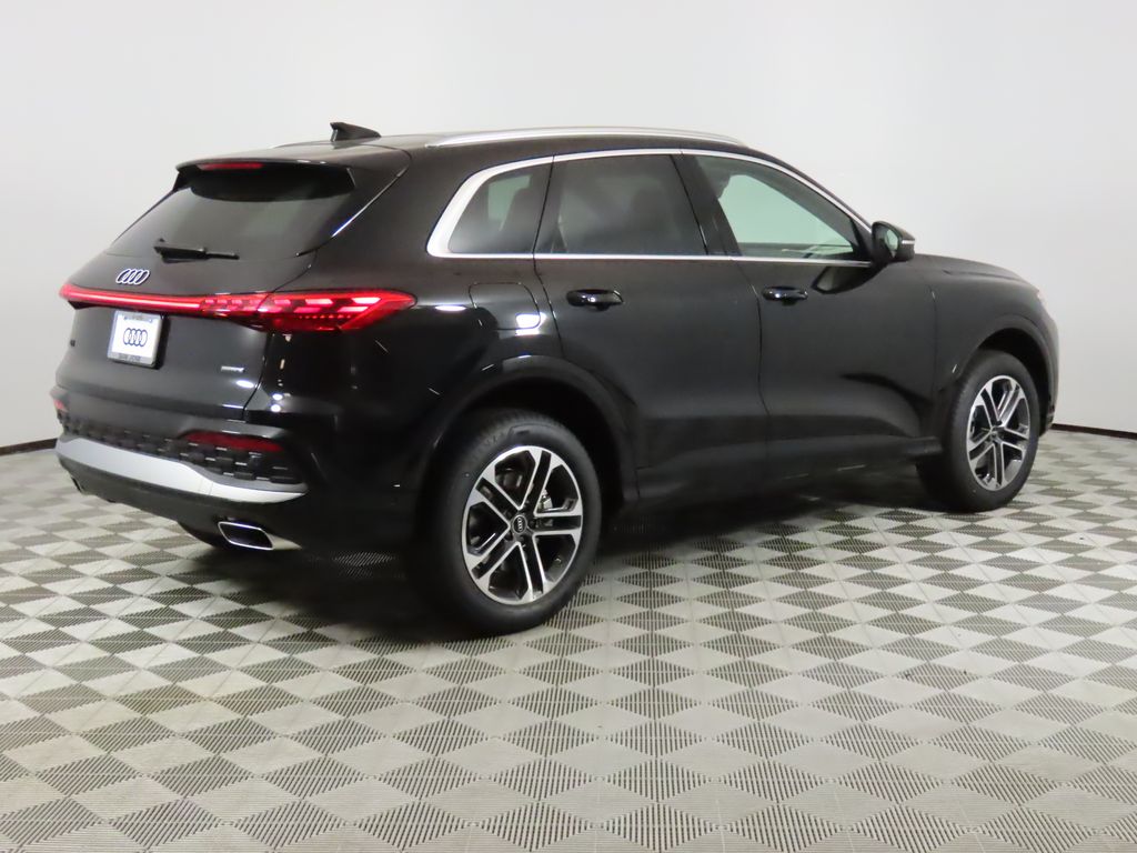 Thumbnail: 2025 Audi Q5 - 5