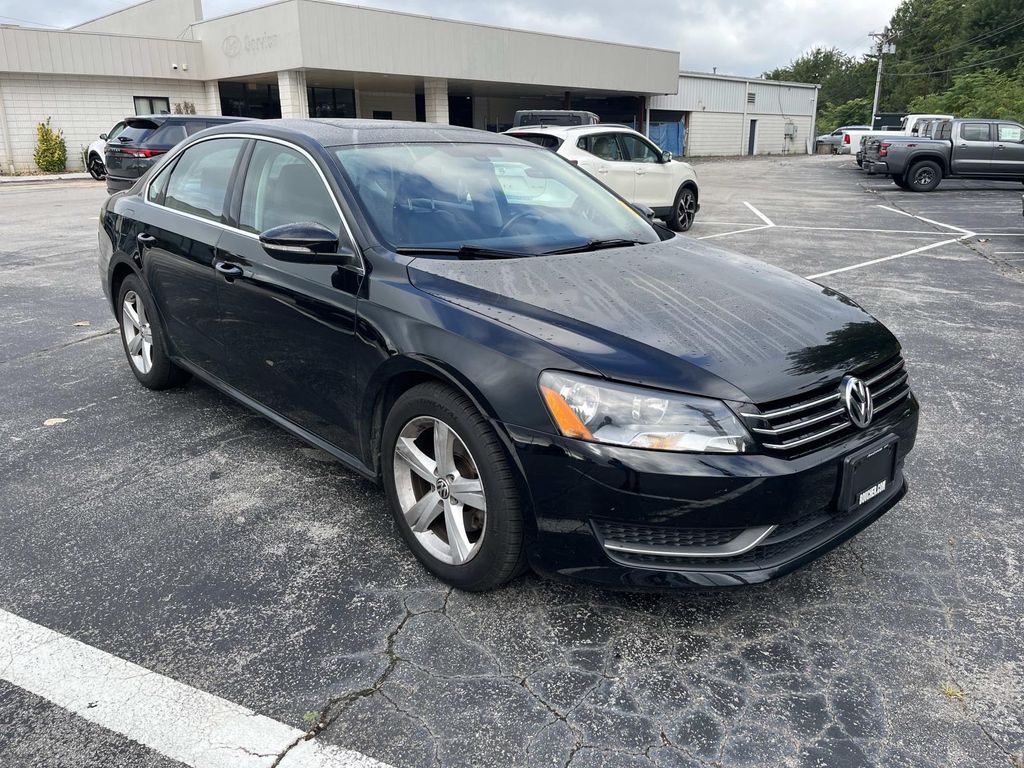 2012 Volkswagen Passat SE