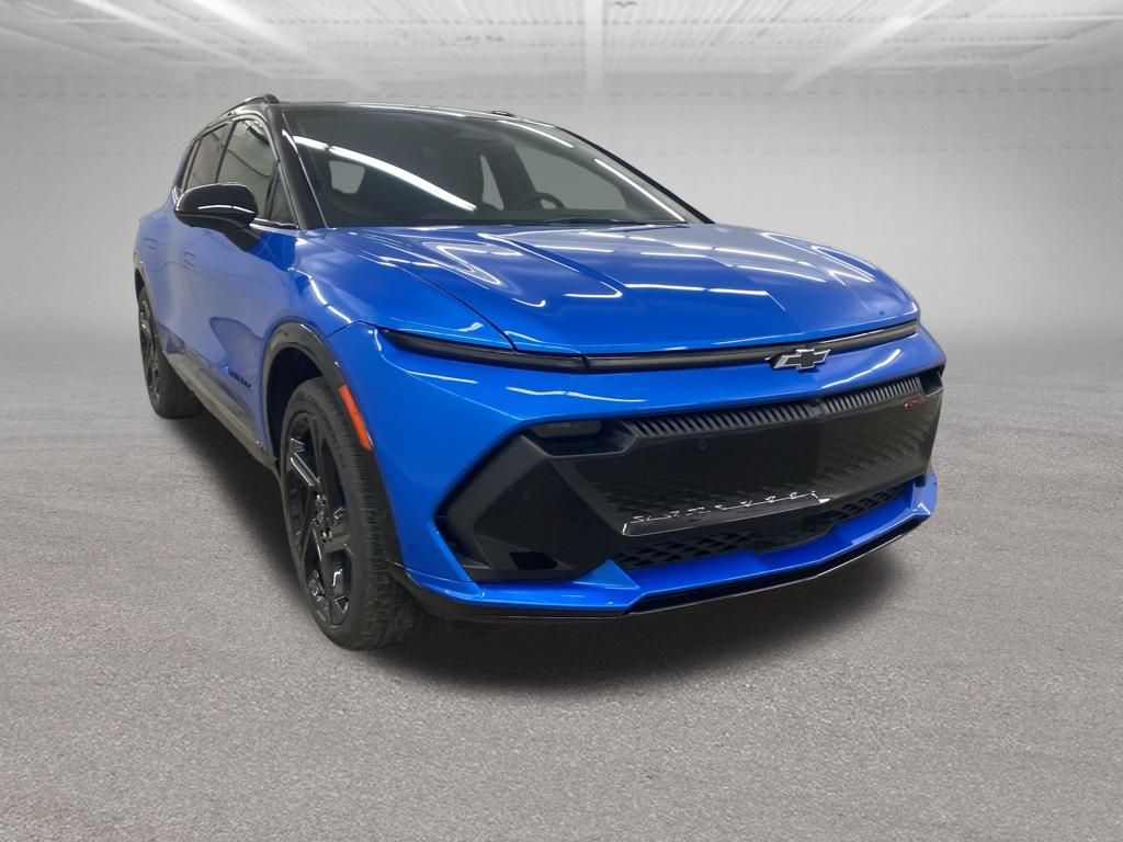2025 Chevrolet Equinox EV RS photo