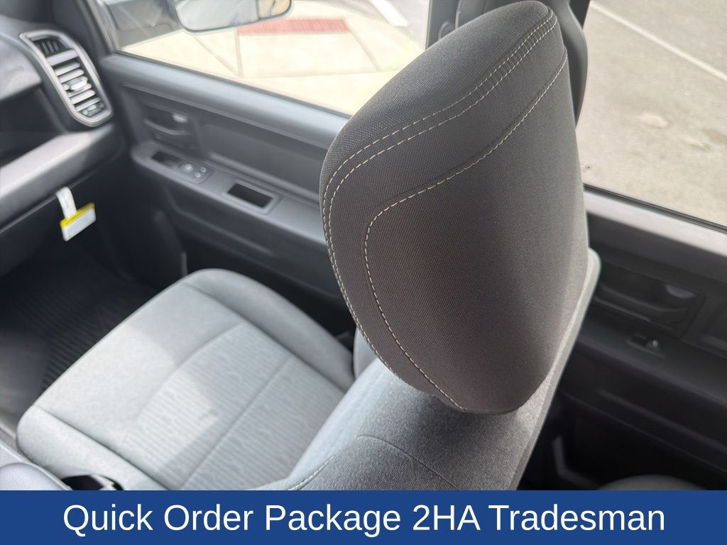 2021 Ram 2500 Tradesman Crew Cab 4x4 6'4" Box