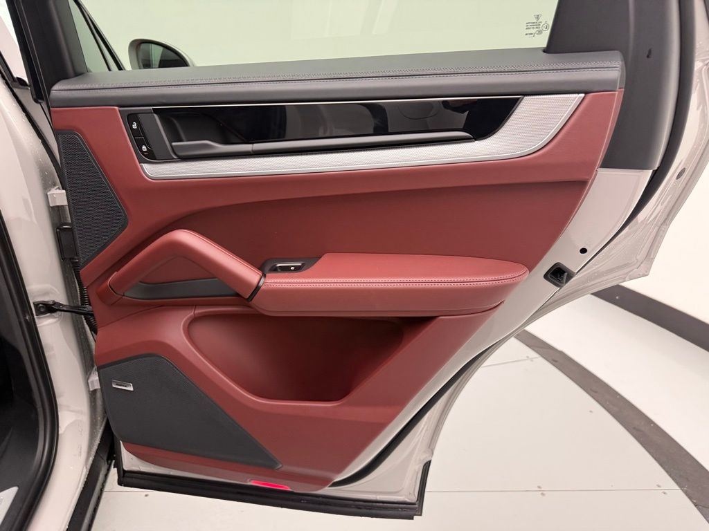 Thumbnail: 2026 Porsche  - 32