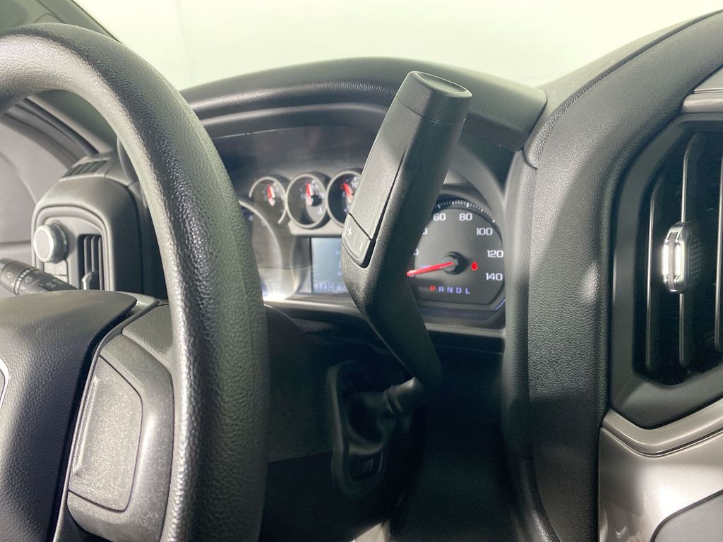 2025 GMC Sierra 2500HD Pro photo