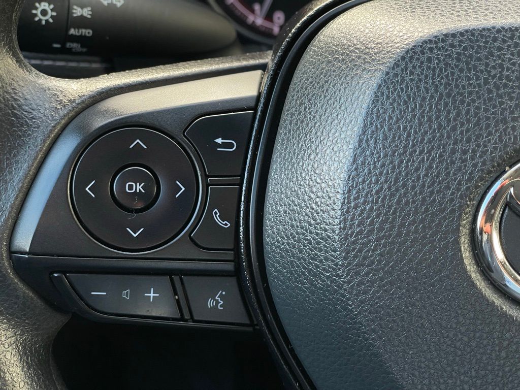 Thumbnail: 2024 Toyota RAV4 - 15