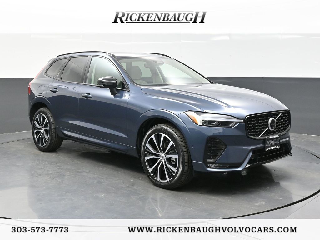 2024 Volvo XC60 B5 Plus Dark Theme AWD