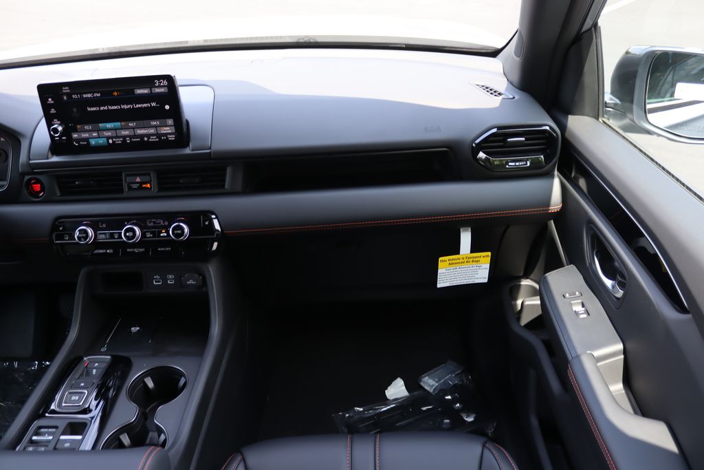 Thumbnail: 2025 Honda Pilot - 17