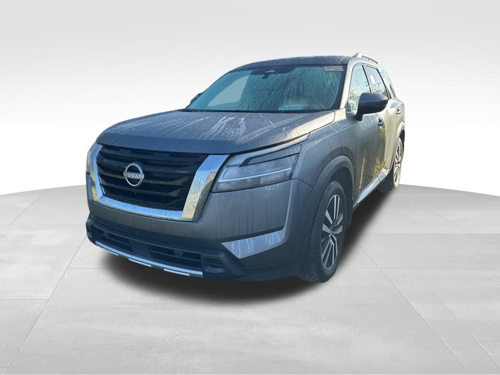 2024 Gun Metallic Nissan Pathfinder Platinum 4X4 SUV