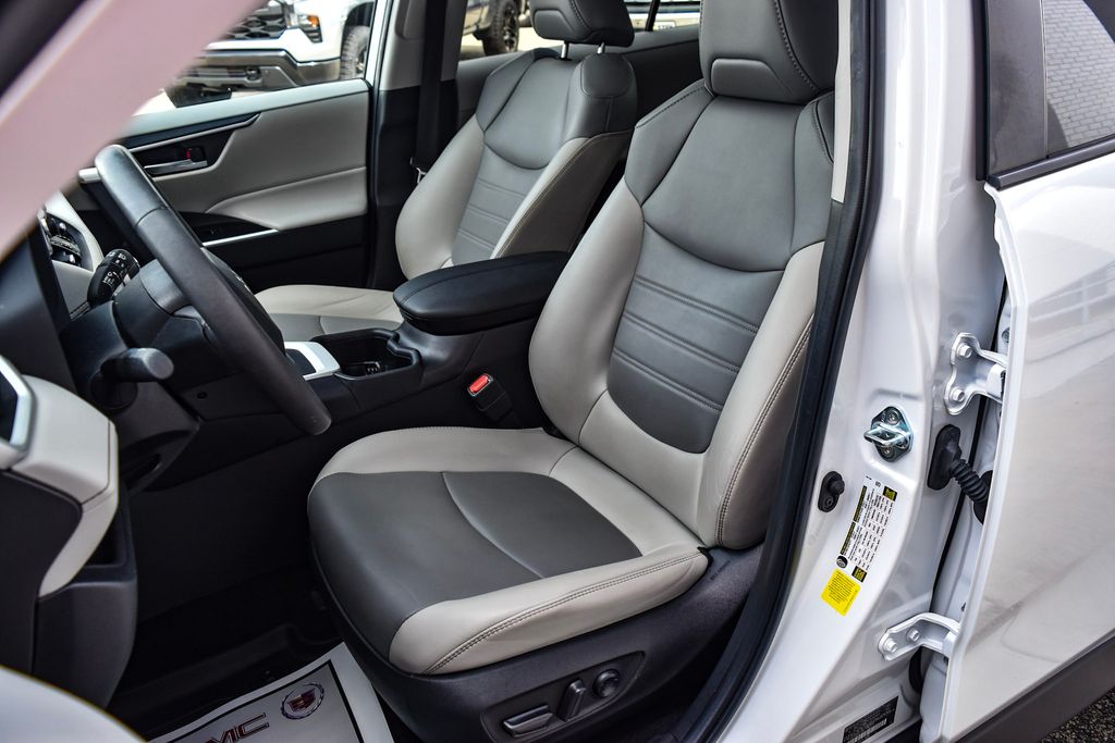 Used 2024 Toyota RAV4 SUV