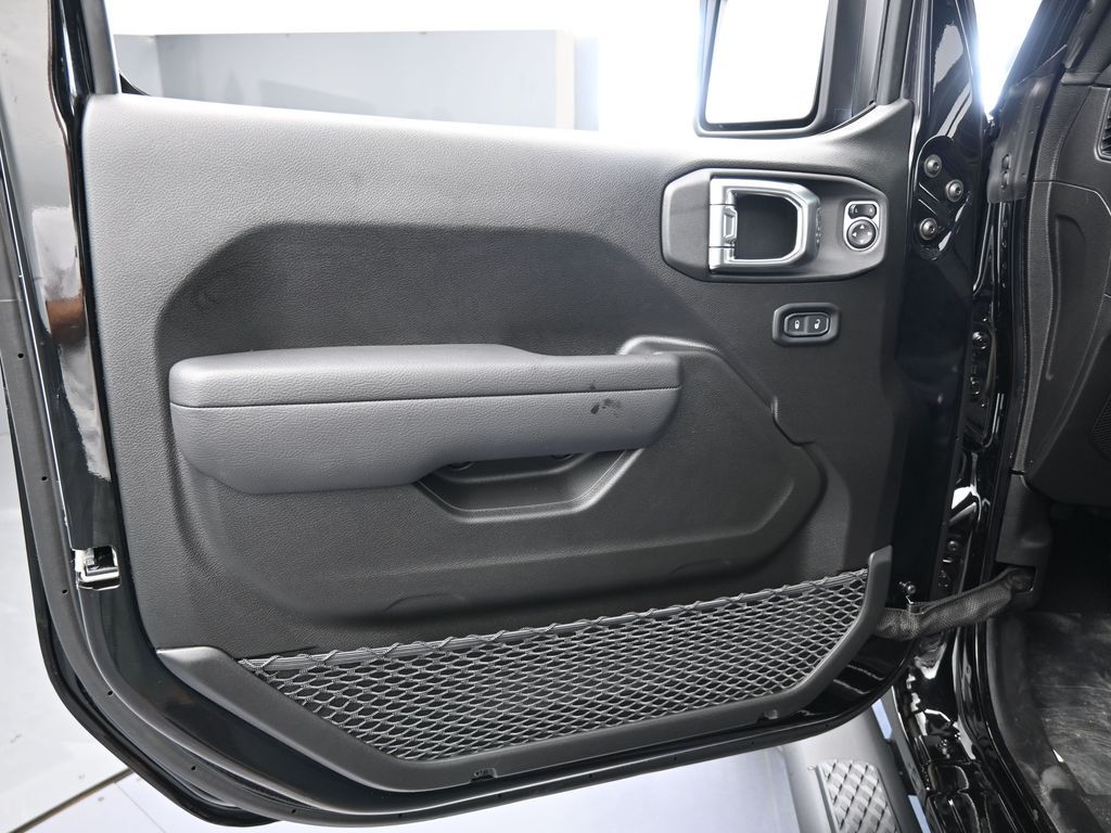 New 2026 black clearcoat Jeep Sport S image 15