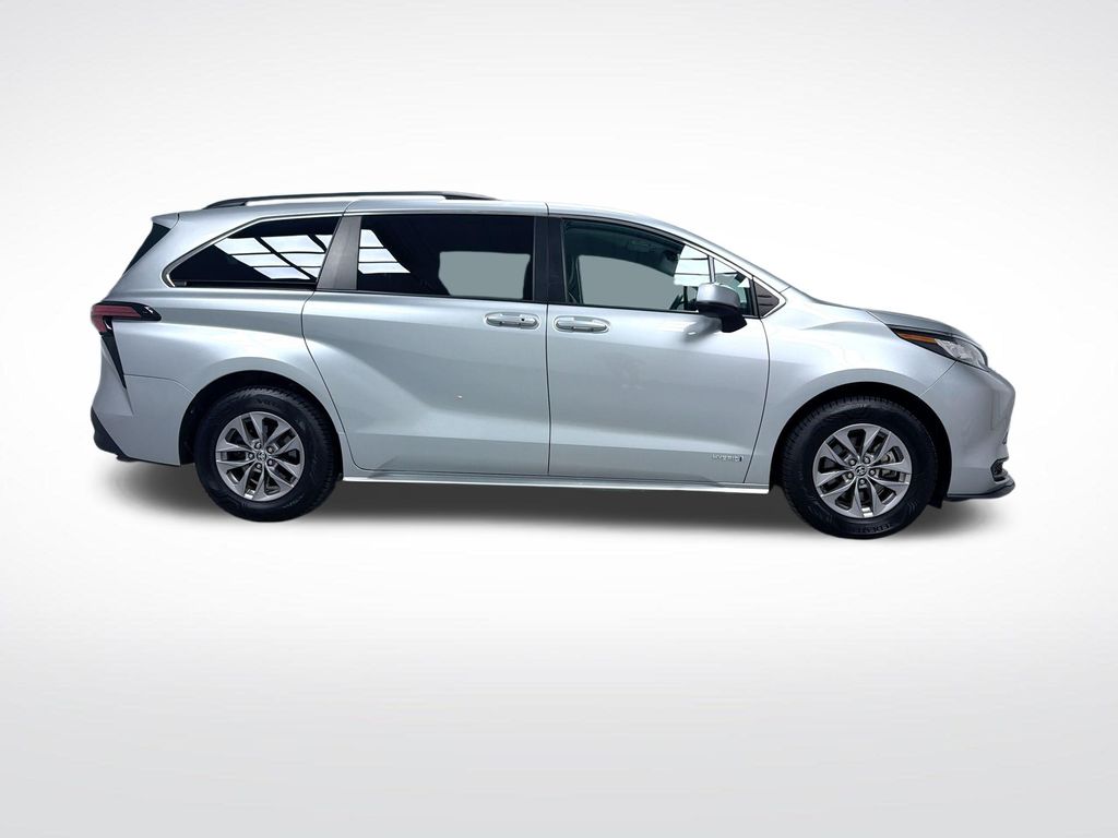 Used 2021 Toyota Sienna Van