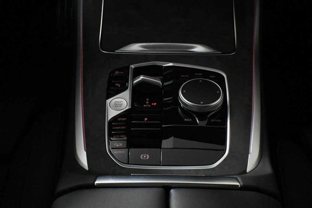 Thumbnail: 2026 BMW X5 - 24