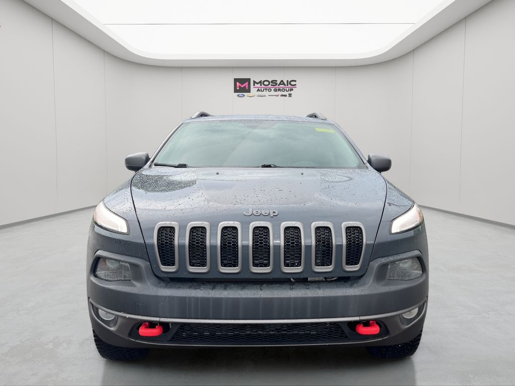 Used 2018 Jeep Cherokee Trailhawk with VIN 1C4PJMBX9JD594983 for sale in Zumbrota, Minnesota