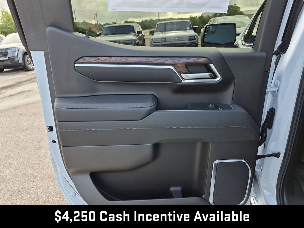 New 2026 White GMC SLT image 35