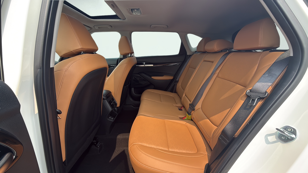 Used 2025 Kia Seltos SUV