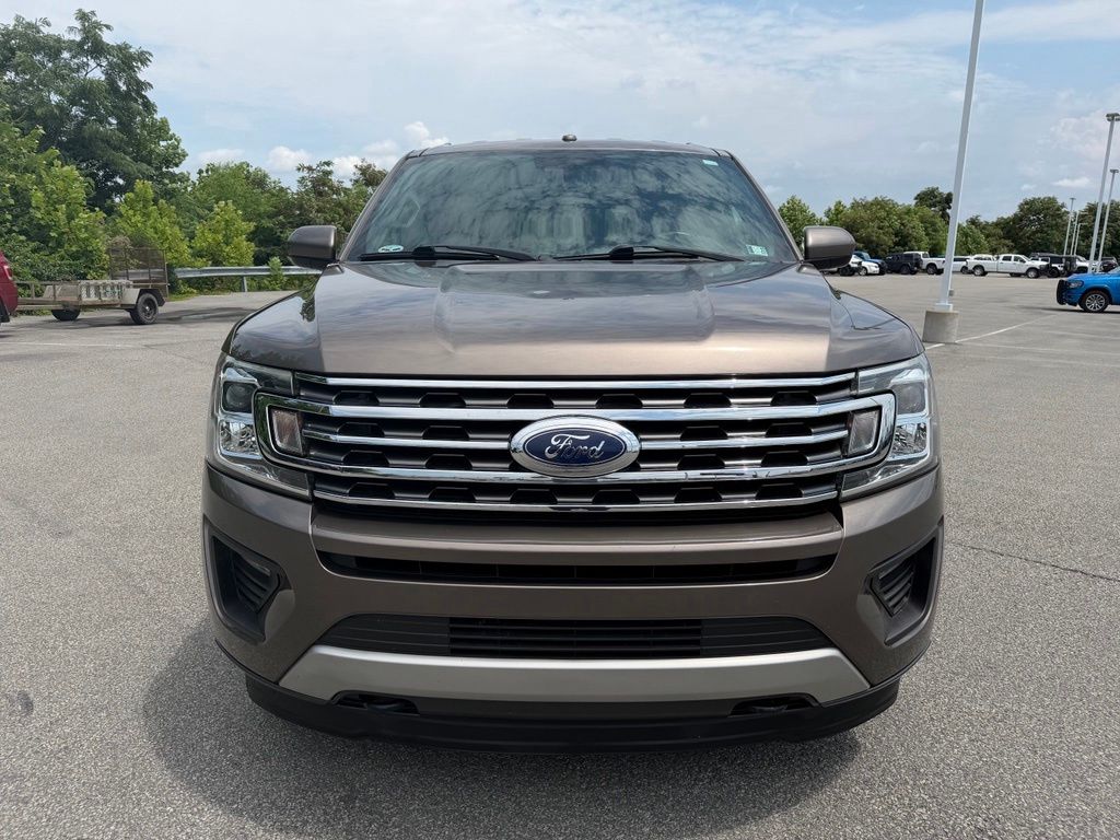 Certified Used 2018 Gray Ford XLT image 10