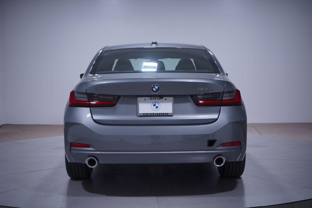 Thumbnail: 2025 BMW 3 Series - 5