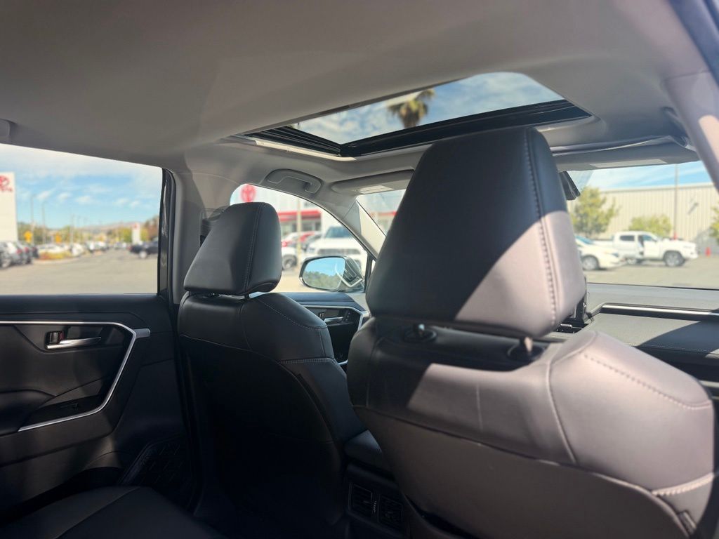 Used 2020 Toyota RAV4 SUV