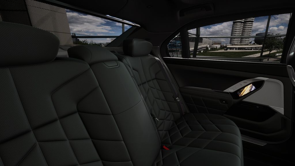 Thumbnail: 2025 BMW 7 Series - 12
