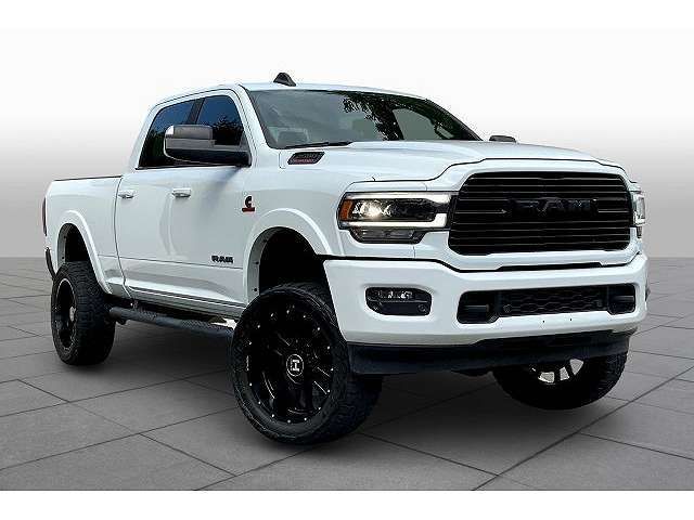 Bright White Clearcoat 2019 RAM 2500 Laramie Crew Cab 4WD Pickup Truck Four-Wheel Drive 6-Speed Automatic