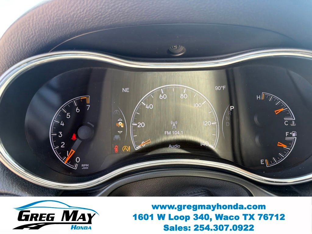 2019 Jeep Grand Cherokee Altitude Gray at Greg May Honda