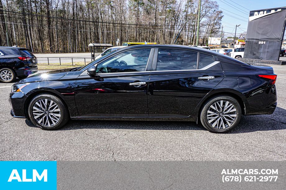 2024 Nissan Altima SV - Photo 7