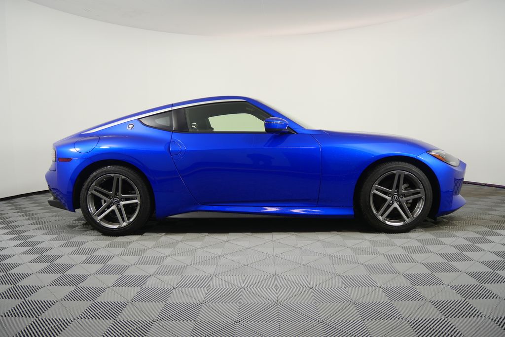 Thumbnail: 2025 Nissan Z - 2