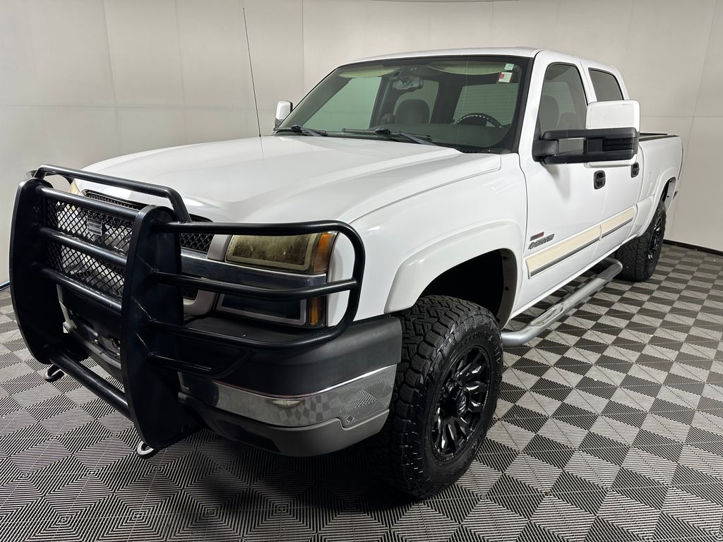 2004 Chevrolet Silverado 2500HD LS - Main Image