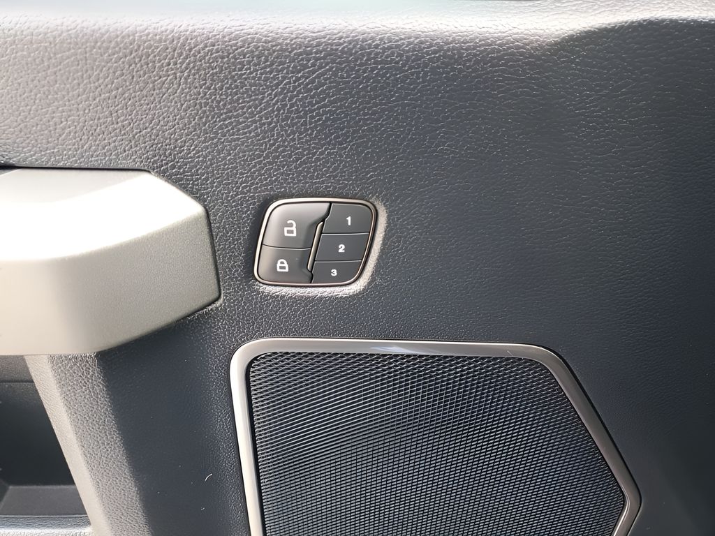 Used Car 2018 Ford F-150  Raptor For Sale Under $40,000 In Austin, Texas