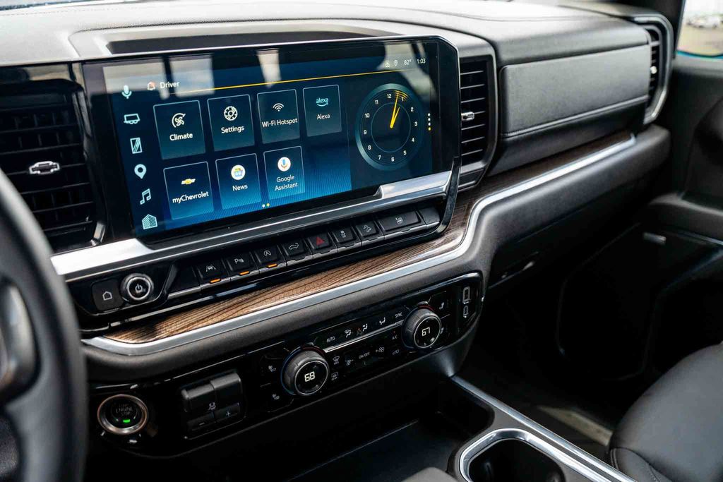Used Car 2025 Chevrolet Silverado 1500  Lt Trail Boss For Sale Under $60,000 In Austin, Texas