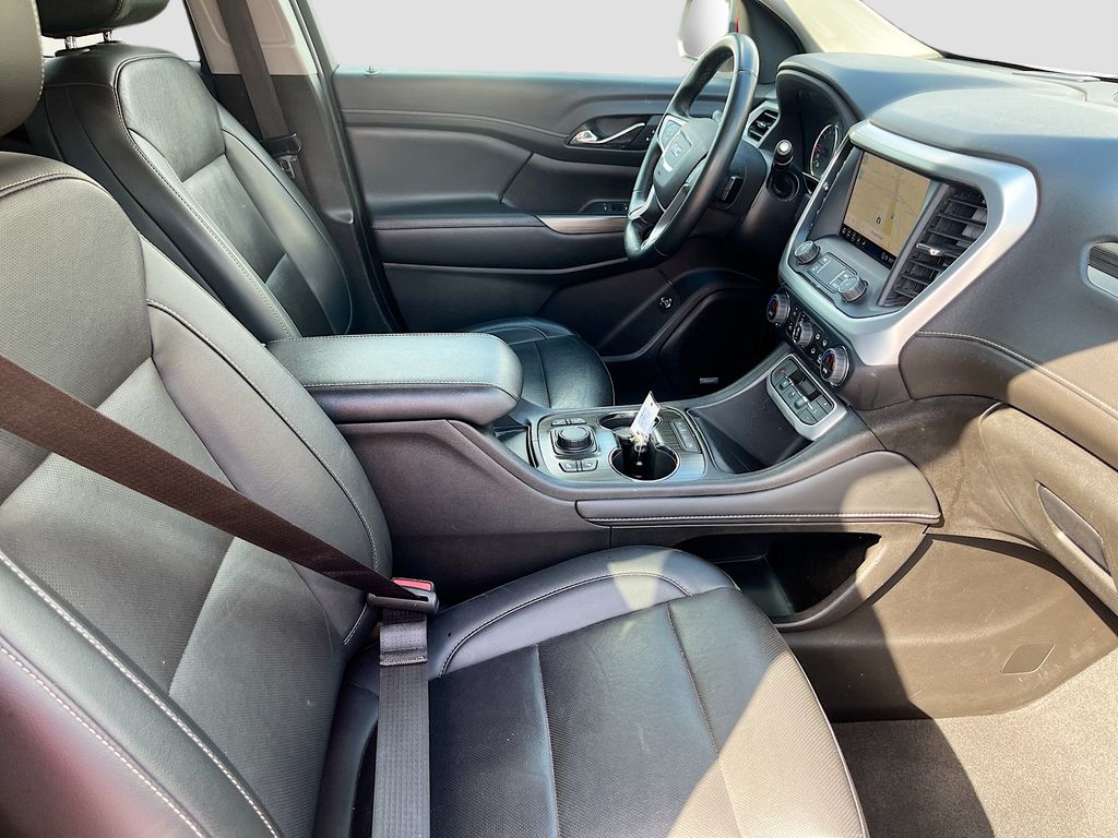 Used 2023 Red GMC SLT image 30