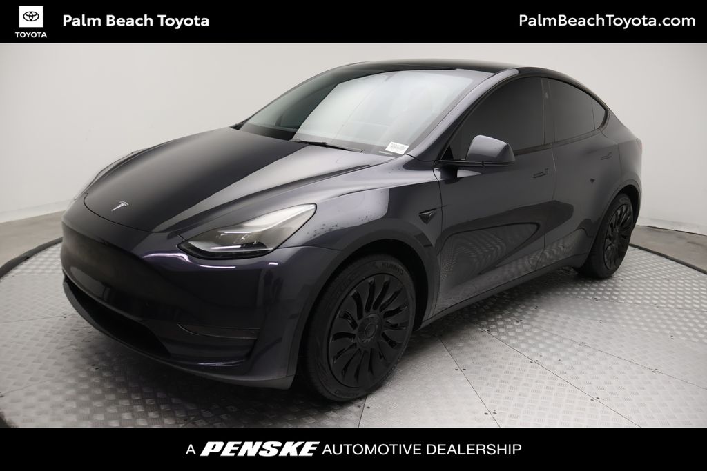 Thumbnail: 2024 Tesla Model Y - 1