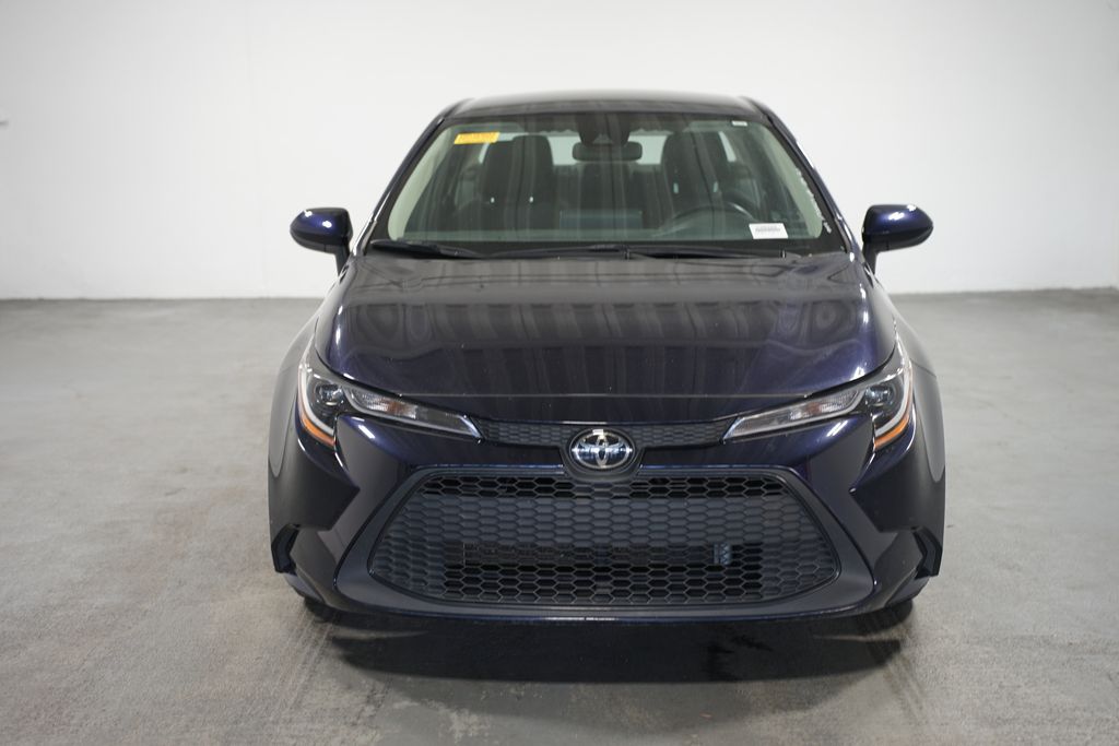 2022 Toyota Corolla LE 2