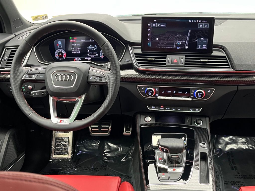 Thumbnail: 2022 Audi SQ5 - 31
