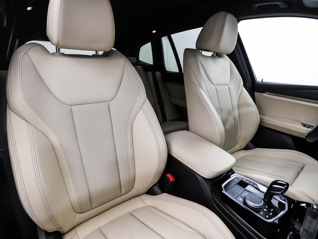 Thumbnail: 2023 BMW X3 - 32