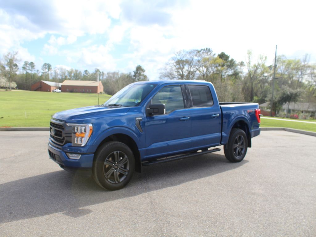 2023 Ford F-150 XLT SuperCrew 4WD