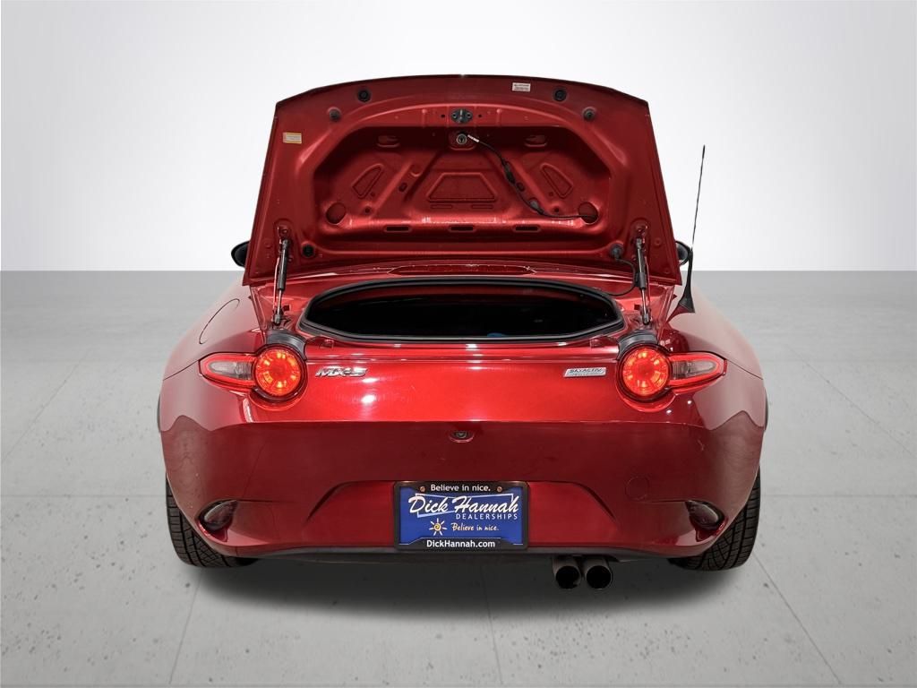2019 Mazda MX-5 Miata Club