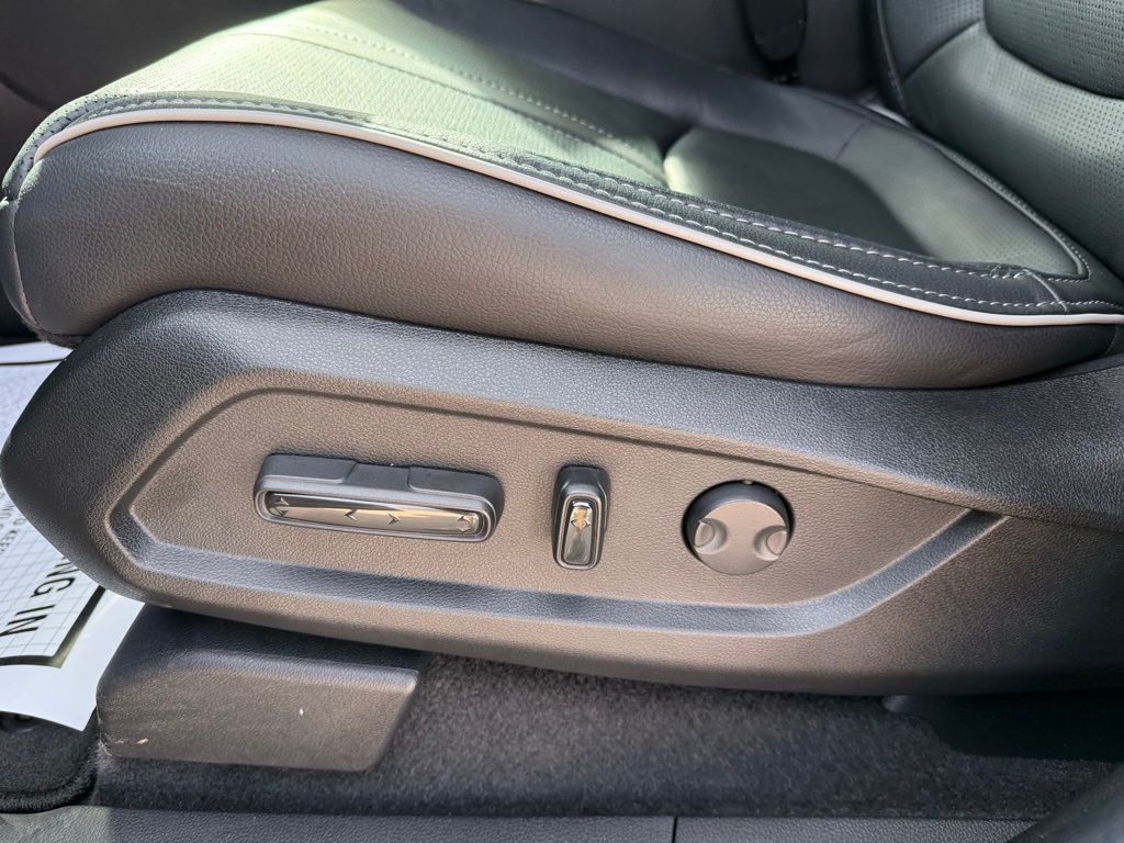 Thumbnail: 2025 Honda Pilot - 14