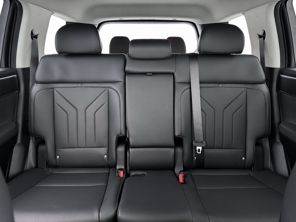 Thumbnail: 2026 Hyundai Santa Fe - 16