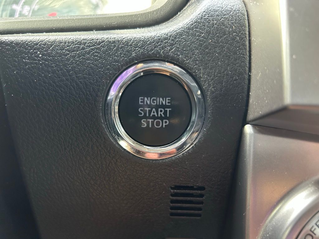 2024 Toyota 4Runner SR5 23