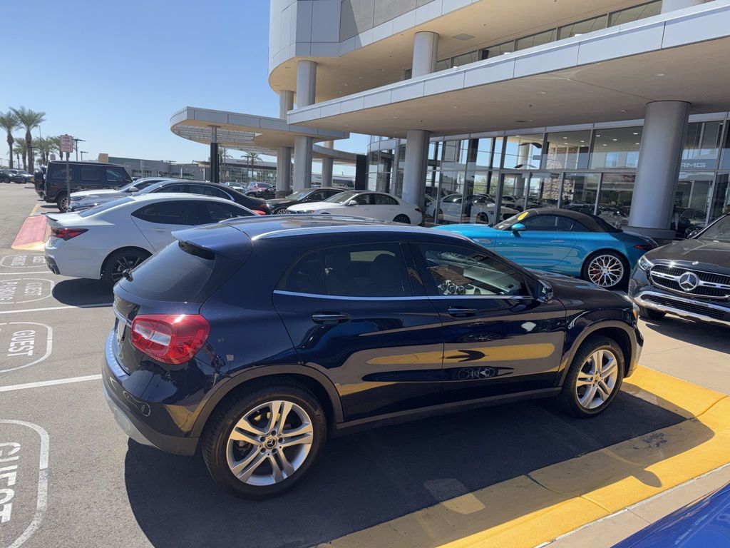 Thumbnail: 2019 Mercedes-Benz GLA - 4