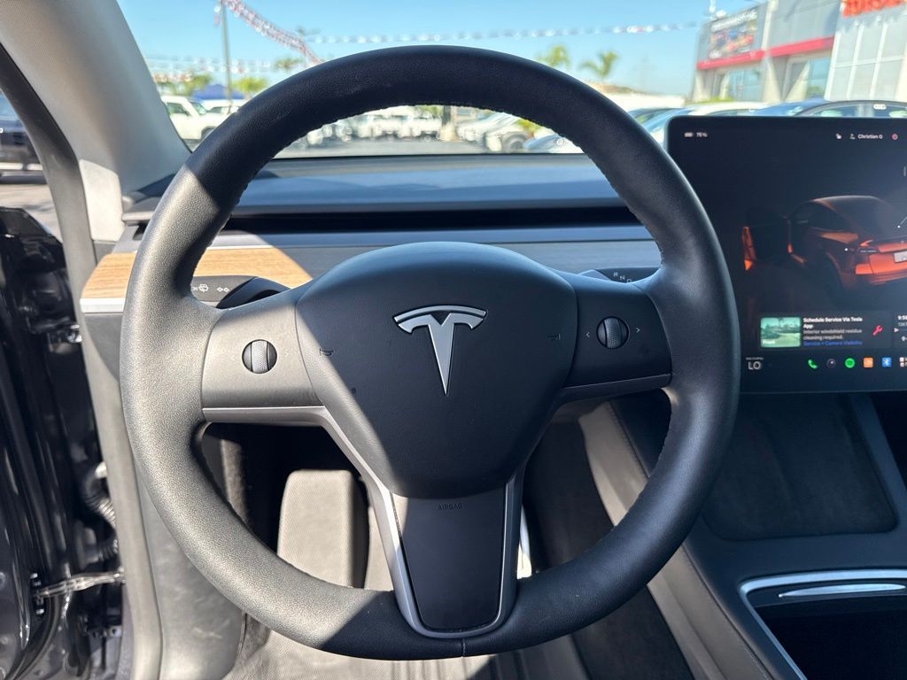 Used 2024 Tesla Model Y SUV
