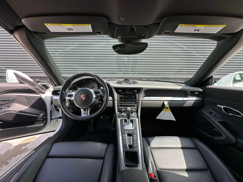 2013 Porsche 911 Carrera S 22