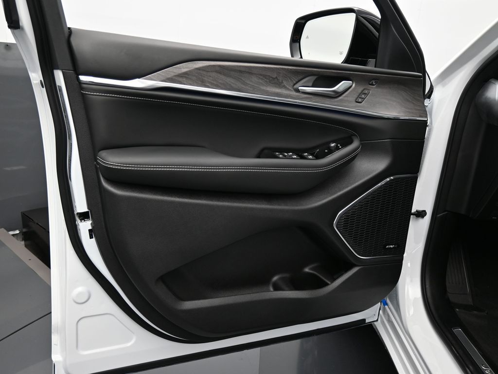 Used 2024 Bright White Clearcoat Jeep Overland image 38