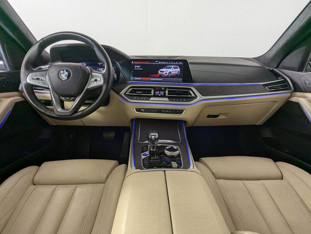 2022 BMW X7 xDrive40i photo