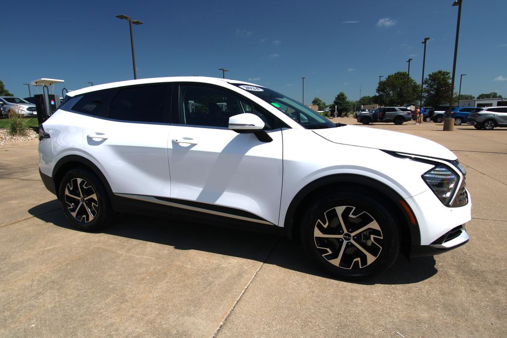 Used 2024 Kia Sportage SUV