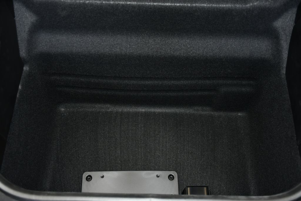 Thumbnail: 2026 Porsche 911 - 15