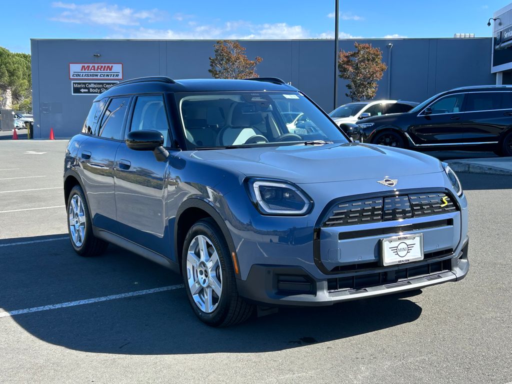 2025 MINI Cooper Countryman Signature 7