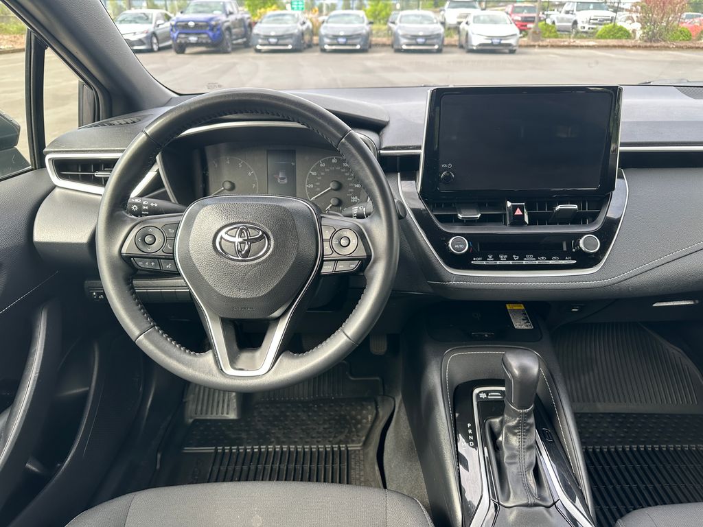 2024 Toyota Corolla Hatchback SE