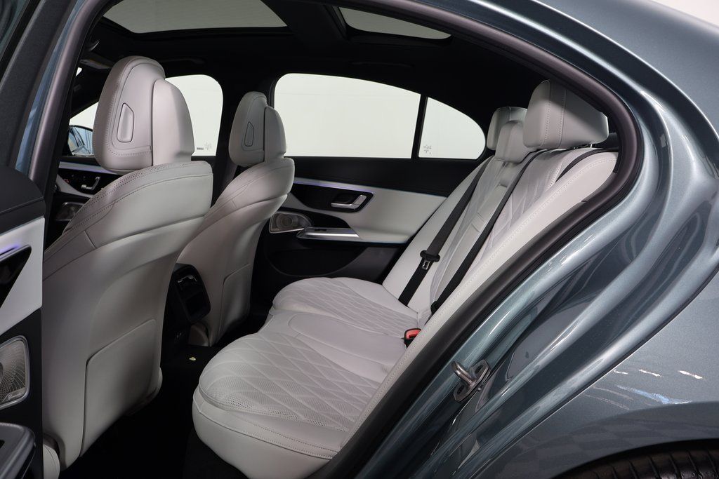 Thumbnail: 2026 Mercedes-Benz E-Class - 6