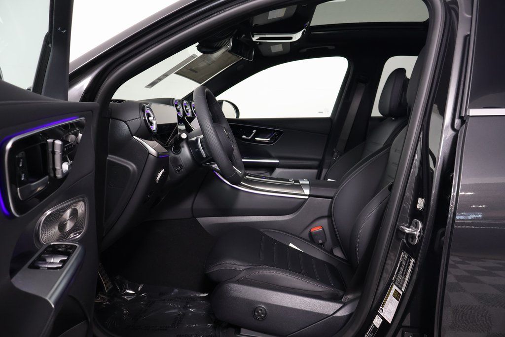 Thumbnail: 2026 Mercedes-Benz GLC - 5